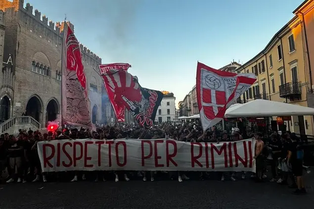 Foto Facebook / Curva Est Rimini