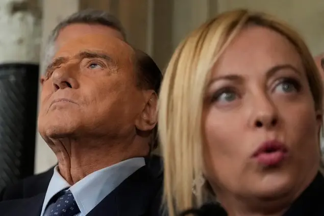 (Berlusconi e Meloni. Foto LaPresse)
