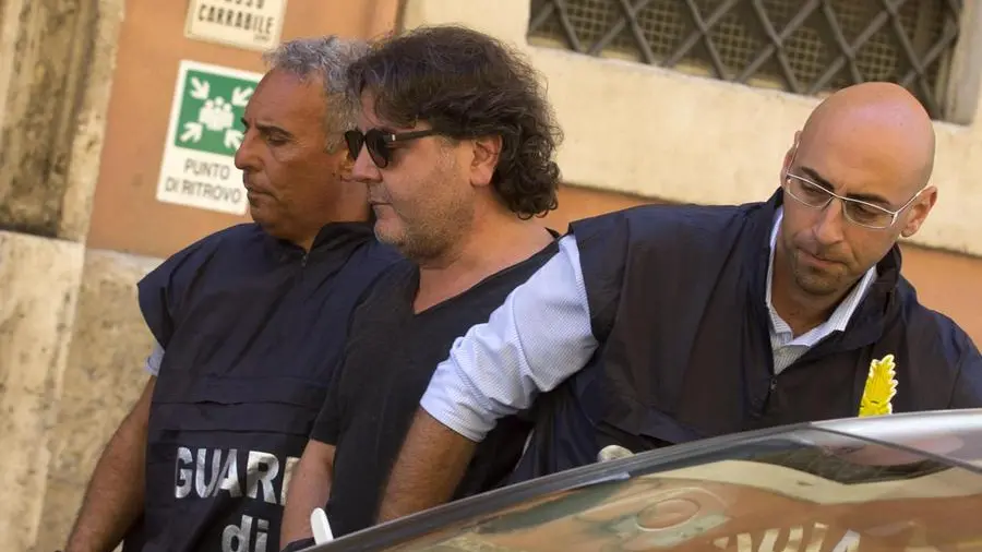 Parentele e consulenze. L’esposto di Ricucci incendia via Arenula