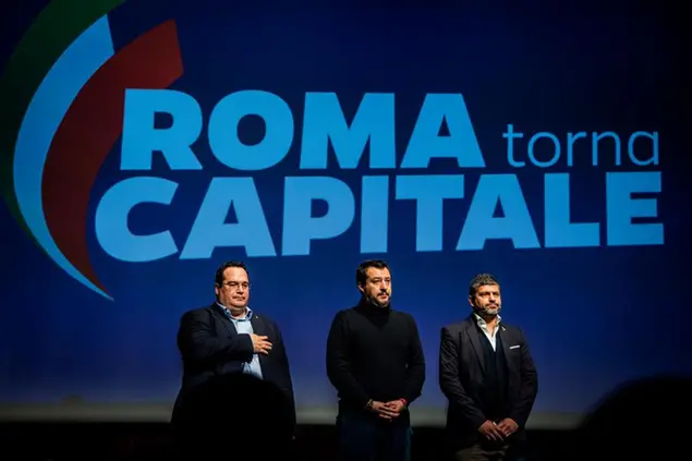 16/02/2020 Roma, evento della Lega al Palazzo dei Congressi - Roma torna Capitale. Nella foto Claudio Durigon, Matteo Salvini e Francesco Zicchieri