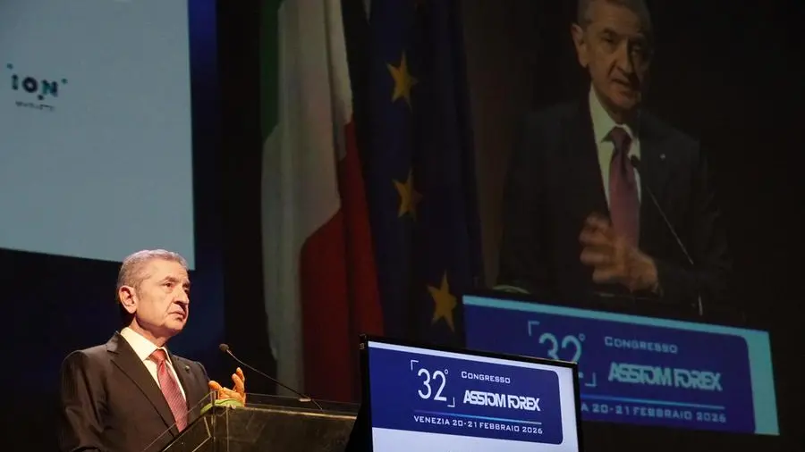 Bankitalia: «Rischio inflazione e costo dell’energia. Non si tralascino i salari»