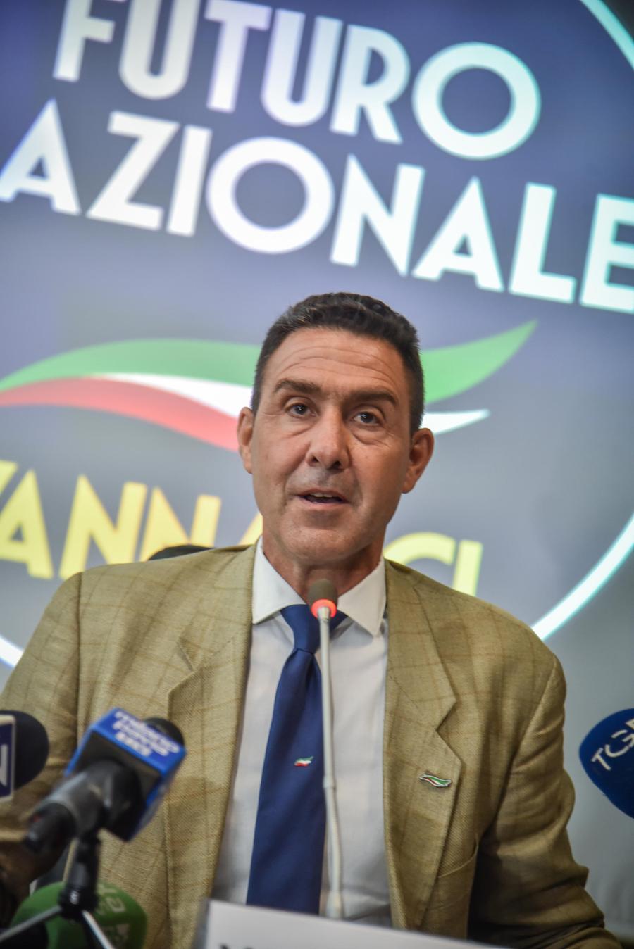 Sterilizzare Vannacci, da alleato o nemico lui vince comunque