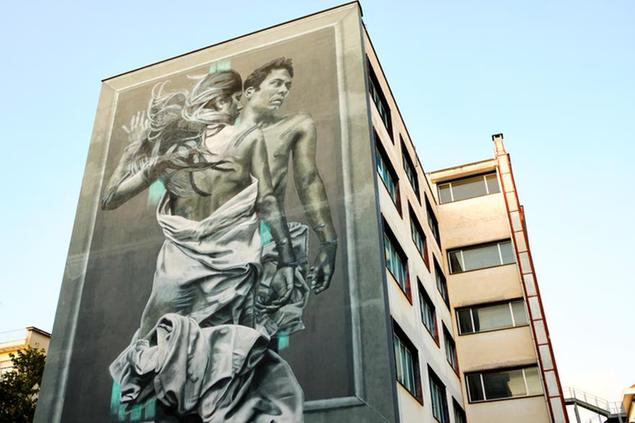 Roma, il murale contro l'omofobia nel quartiere di San Paolo dall\\u2019artista olandese JDL Foto LaPresse