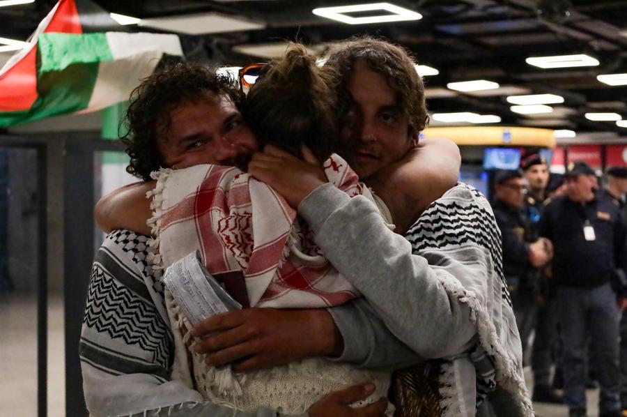 Accuse di violenze su attivisti della Flotilla in Israele