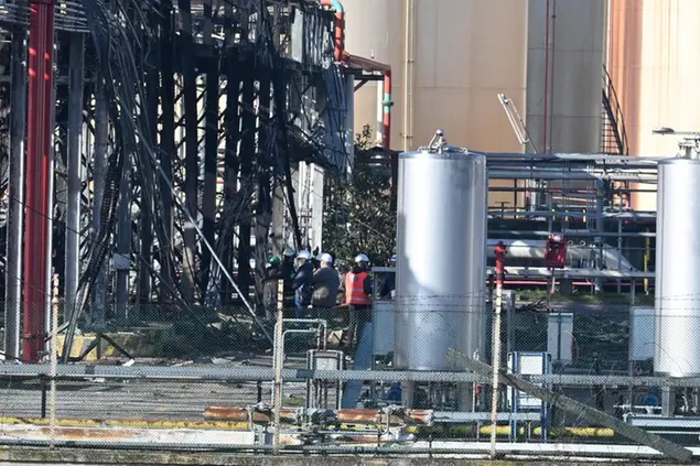 Una veduta dello stabilimento Eni di Calenzano