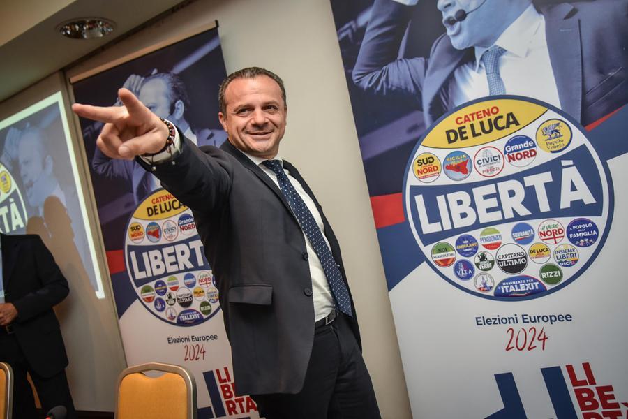 Cateno De Luca, il ciclone Harry e il buon esempio