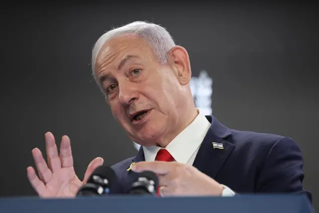 epa12292357 Israeli Prime Minister Benjamin Netanyahu speaks during a press conference at the prime minister’s office in Jerusalem, Israel, 10 August 2025. EPA/ABIR SULTAN / POOL