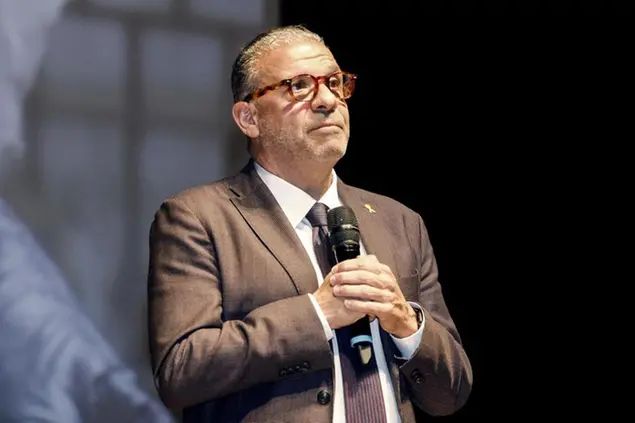 Il regista Ruggero Gabbai