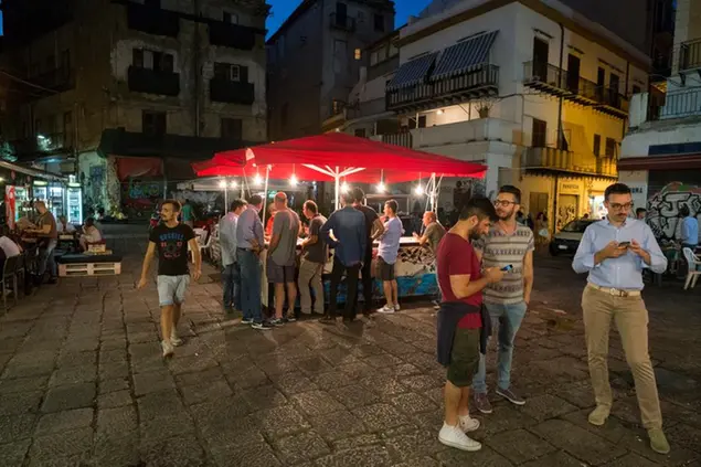 Il mercato della Vucciria a Palermo (Federico Tovoli / VWPics via AP Images)