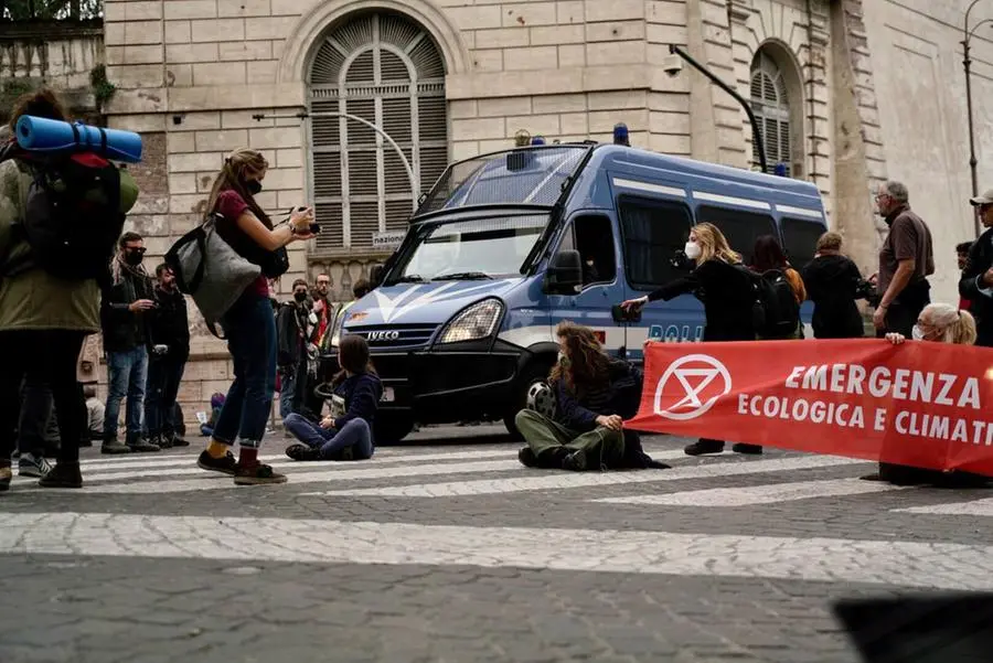 Credits: Twitter / Extinction Rebellion Italy