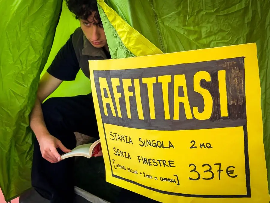Stanze a costi folli anche con il Pnrr: gli studenti sacrificati agli speculatori