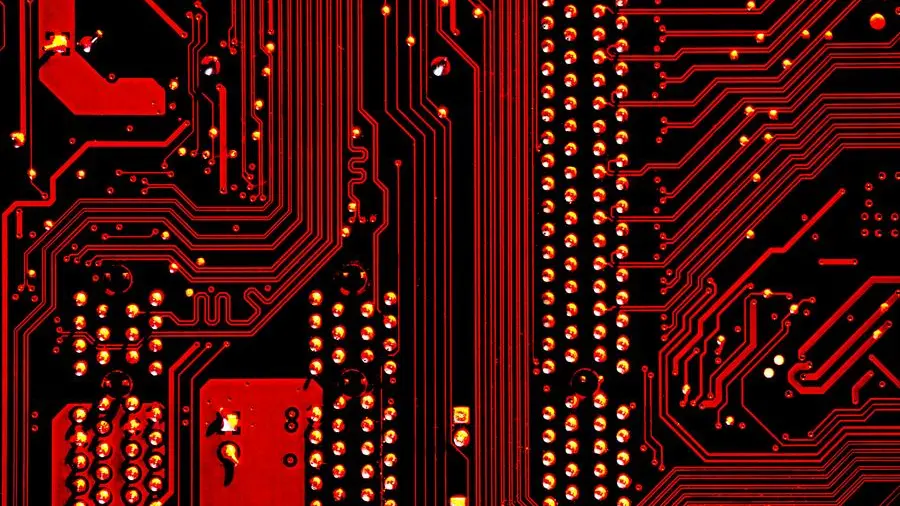 Tecnologia a Scuola: Non Solo Dispositivi, ma Inclusione Autentica!